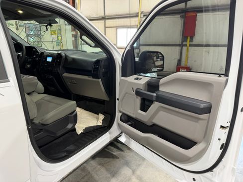 Used 2016 Ford F150 XL w/ Equipment Group 101A Mid AWD/4WD image 10