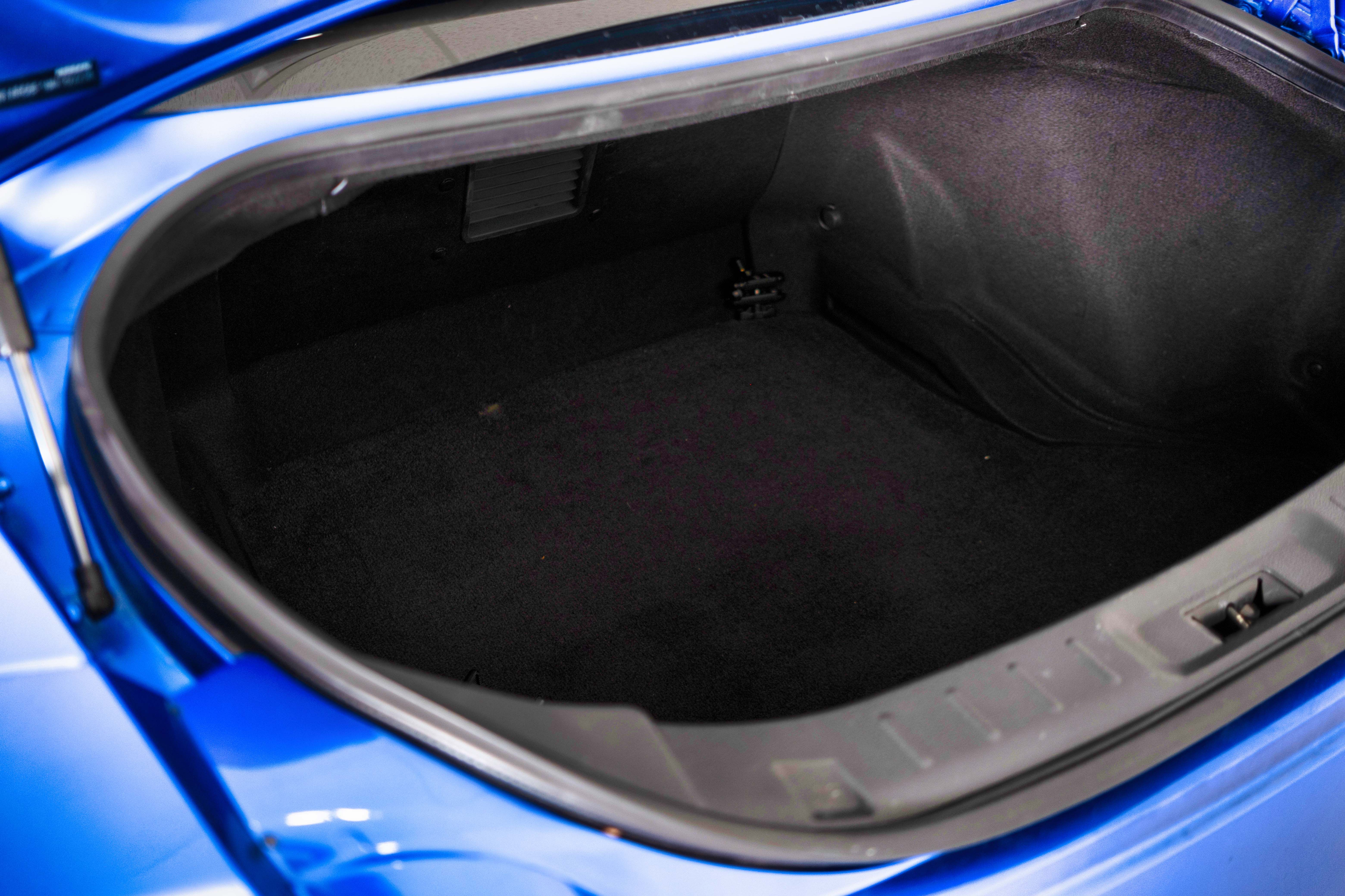 Used 2021 Nissan GT-R Premium AWD/4WD image 25