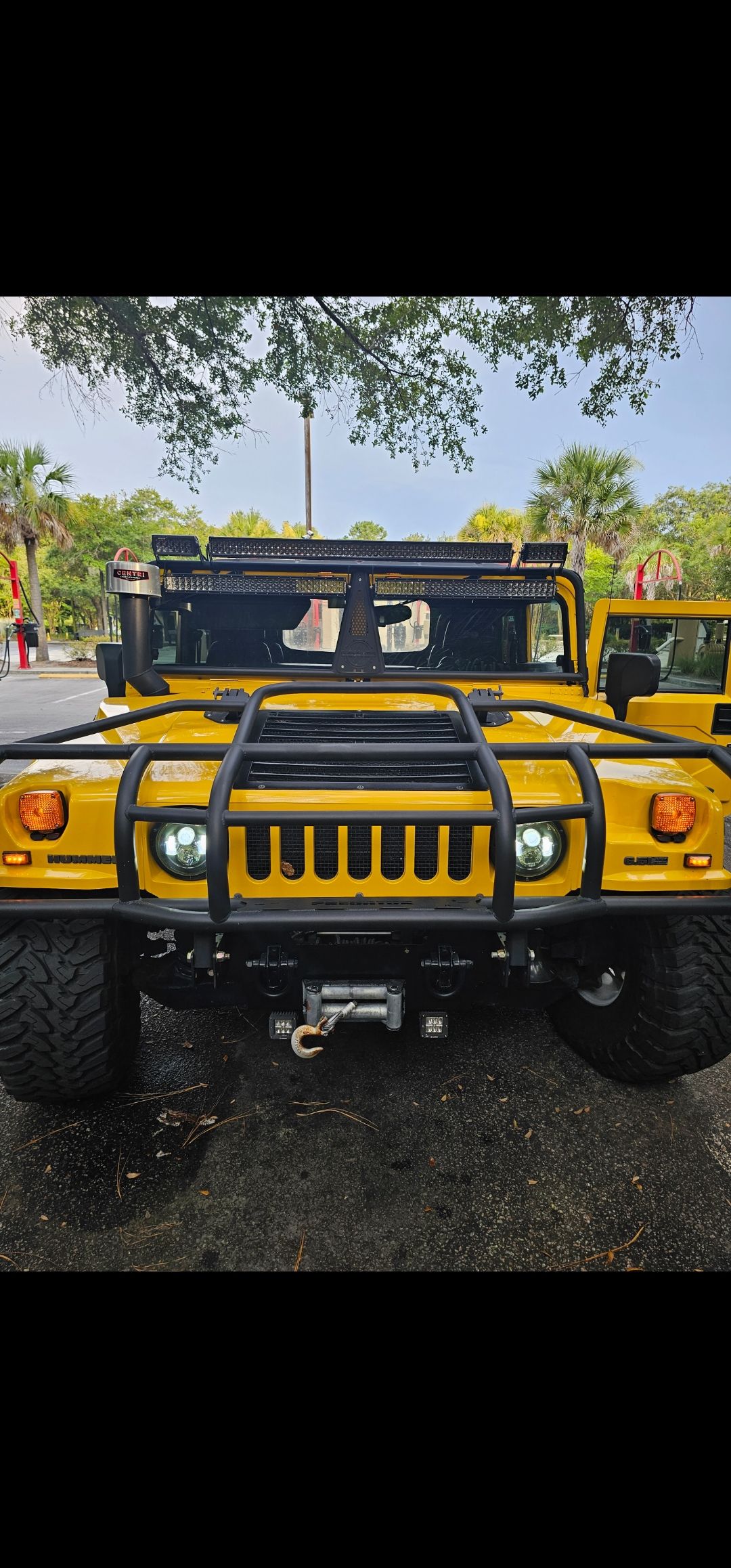 Used 2000 HUMMER H1 4-Door Open Top AWD/4WD image 2