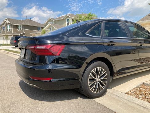 Used 2021 Volkswagen Jetta S w/ Driver Assistance Package image 10