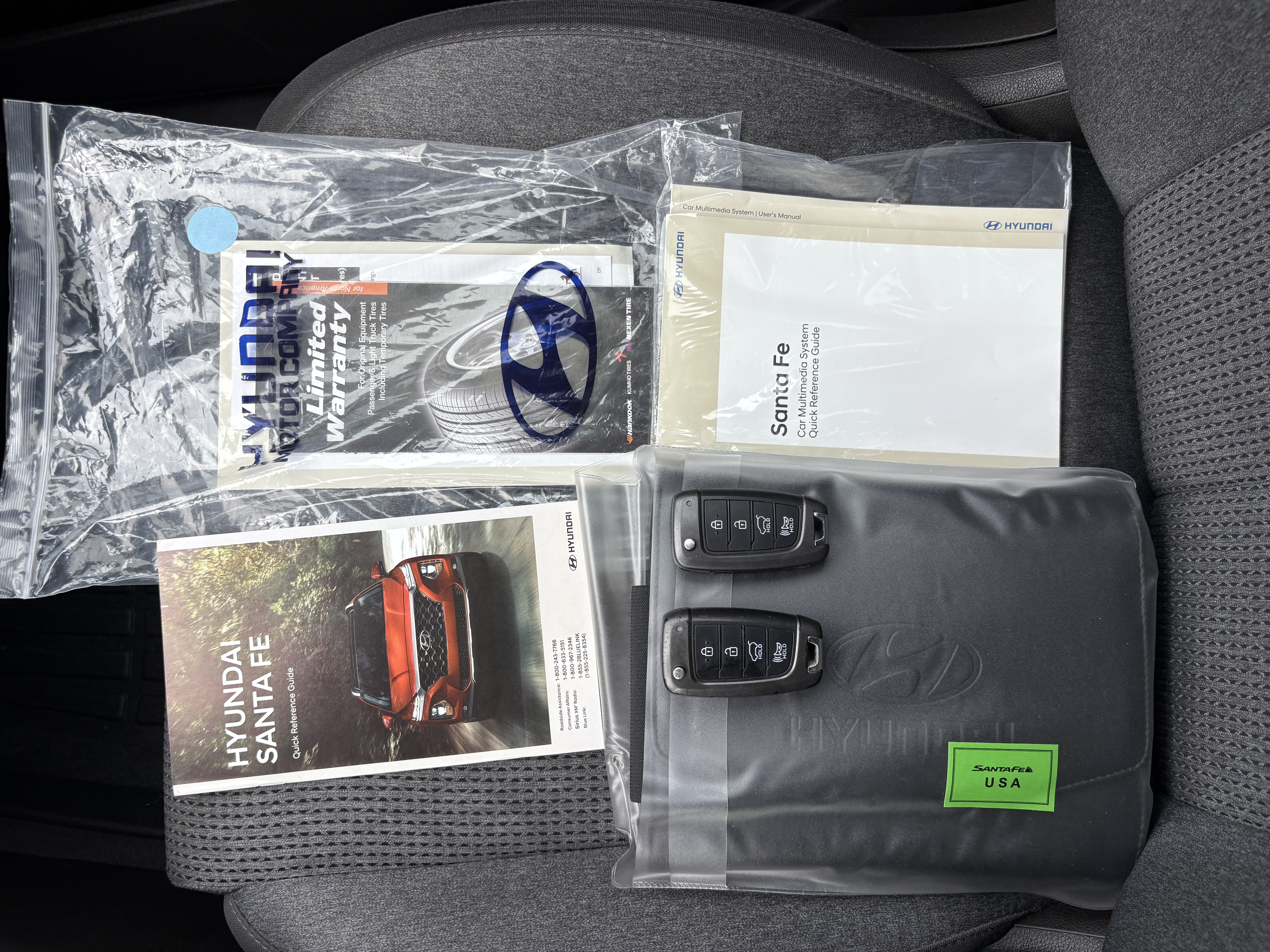 Used 2019 Hyundai Santa Fe SE FWD image 16