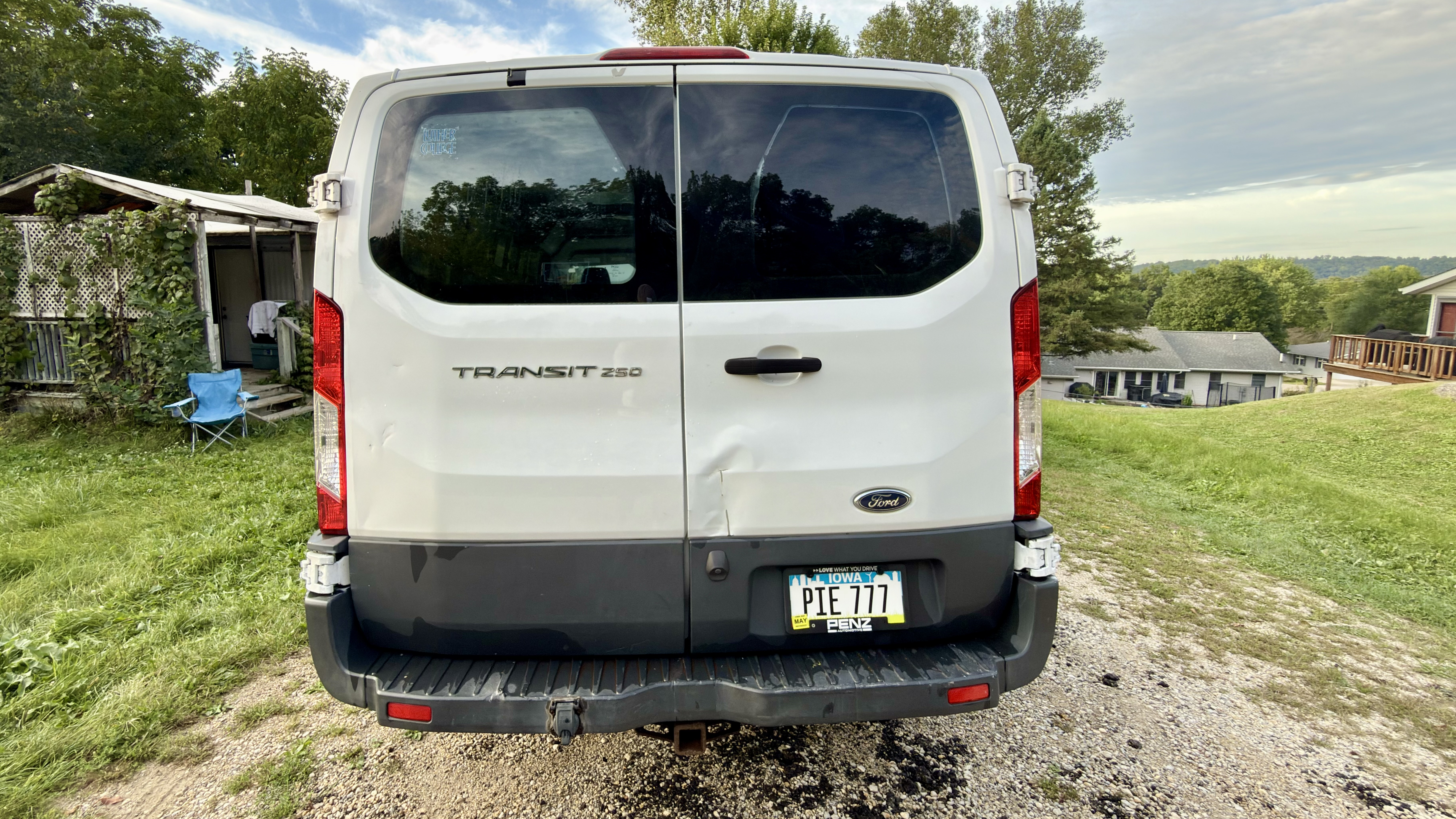 Used 2016 Ford Transit 250 130 Low Roof w/ Exterior Upgrade Package RWD image 2