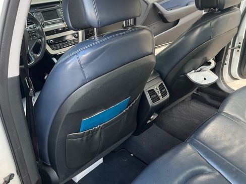 Used 2016 Hyundai Sonata Limited image 24