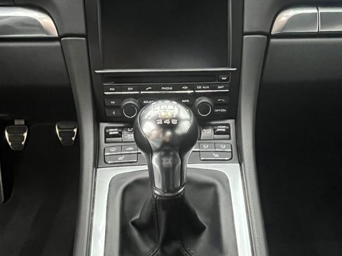 Used 2015 Porsche Cayman image 11