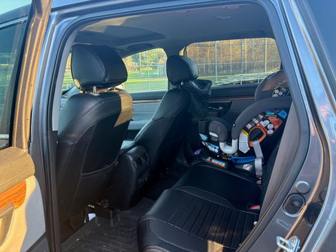 Used 2019 Honda CR-V EX image 10