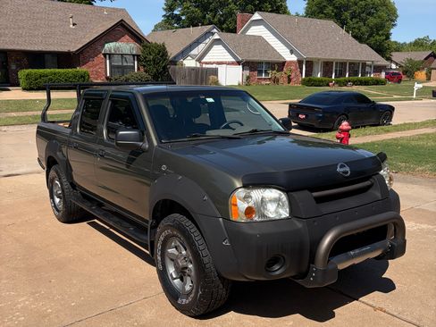Used 2003 Nissan Frontier XE RWD image 5