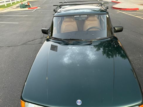 Used 1992 Saab 900 S image 9