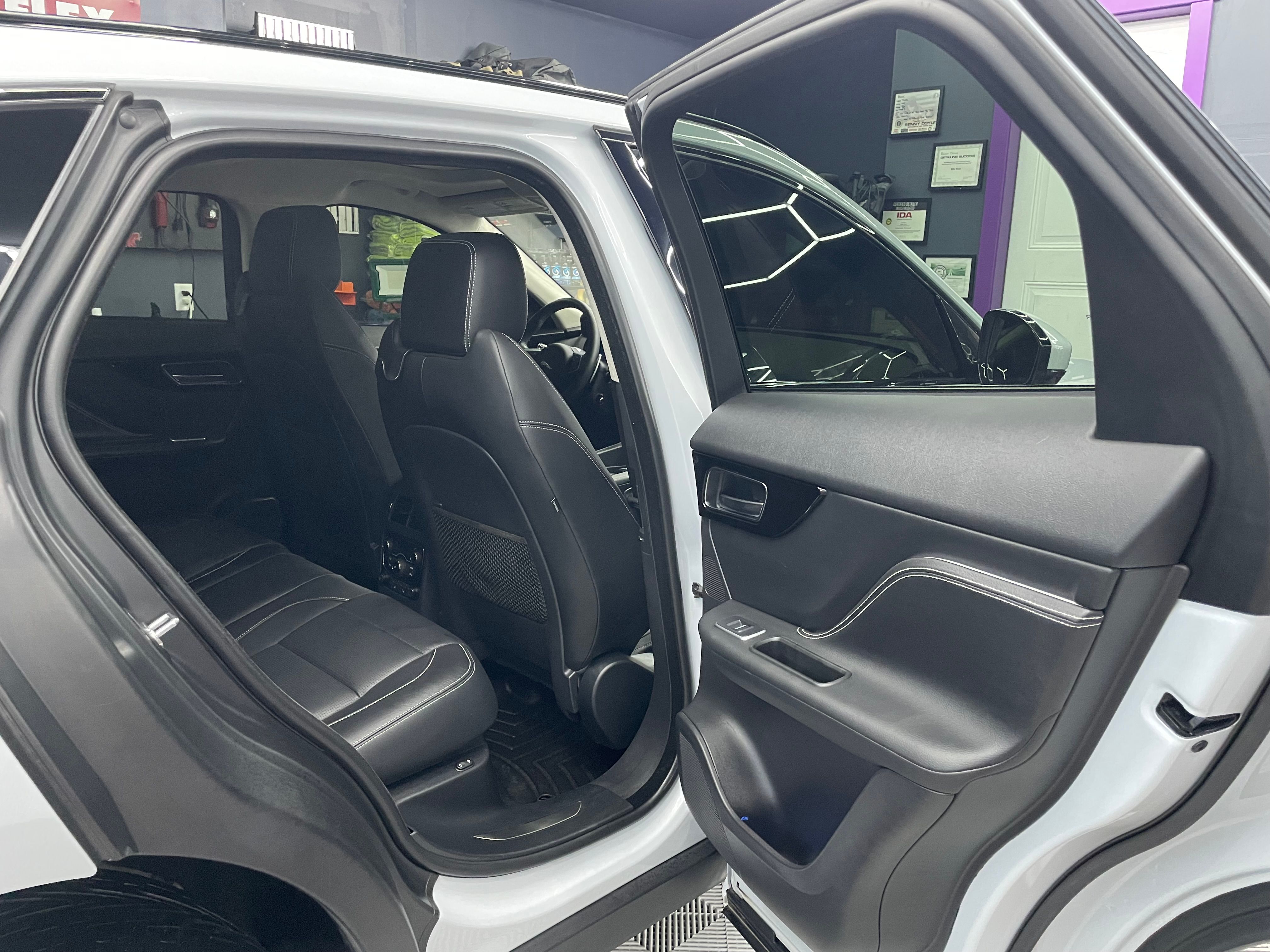 Used 2019 Jaguar F-PACE S AWD/4WD image 20