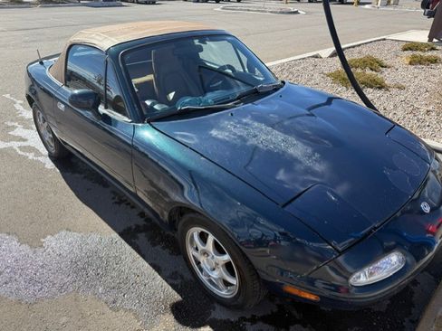 Used 1994 MAZDA MX-5 Miata M-Edition Convertible 2D image 8