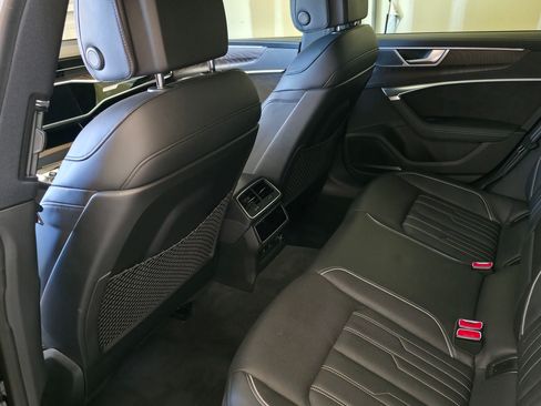 Used 2021 Audi A7 e Prestige w/ Prestige Package image 20