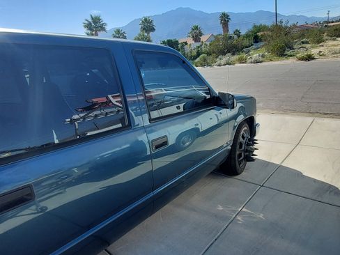 Used 1994 GMC Sierra 3500 2WD Crew Cab image 5