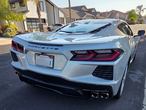 Used 2021 Chevrolet Corvette Stingray Preferred Cpe w/ 2LT image 4