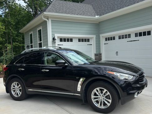 Used 2014 INFINITI QX70 AWD w/ Premium Package image 24