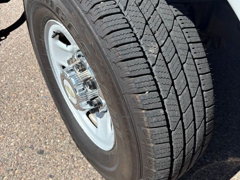 Used 2012 Chevrolet Express 3500 LT w/ LT Preferred Equipment Group image 17