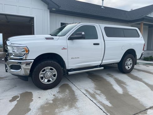 Used 2020 RAM 2500 Tradesman AWD/4WD image 4