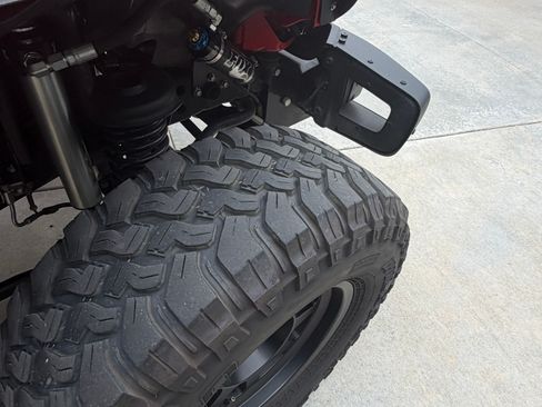 Used 2015 Jeep Wrangler Unlimited Rubicon AWD/4WD image 4