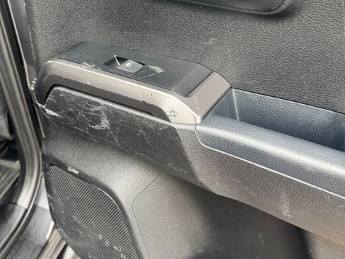 Used 2021 Toyota Tacoma TRD Off-Road image 27