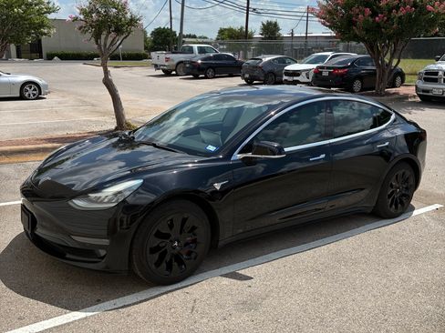 Used 2019 Tesla Model 3 Standard Range Plus RWD image 1