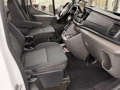 Used 2021 Ford Transit 350 XLT image 9
