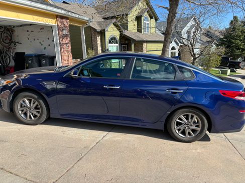 Used 2020 Kia Optima LX image 6
