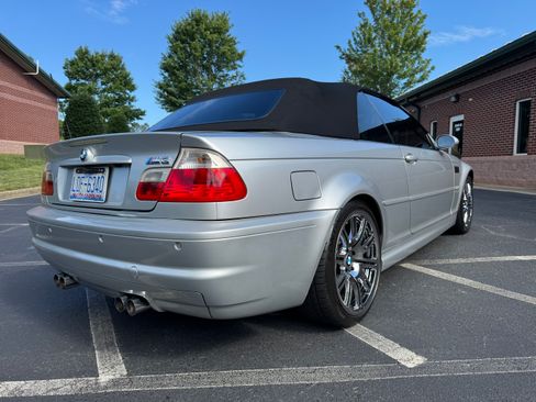 Used 2003 BMW M3 Convertible image 2