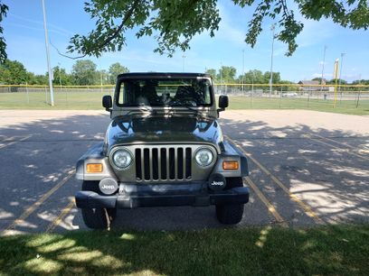 Used 2004 Jeep Wrangler 4WD