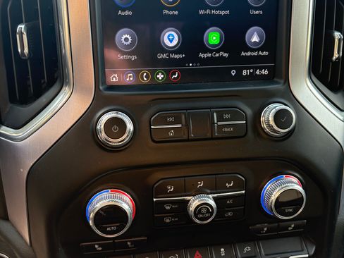 Used 2019 GMC Sierra 1500 SLE w/ SLE Value Package image 20