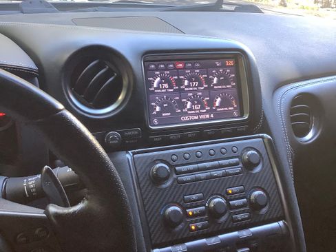 Used 2015 Nissan GT-R Premium AWD/4WD image 15