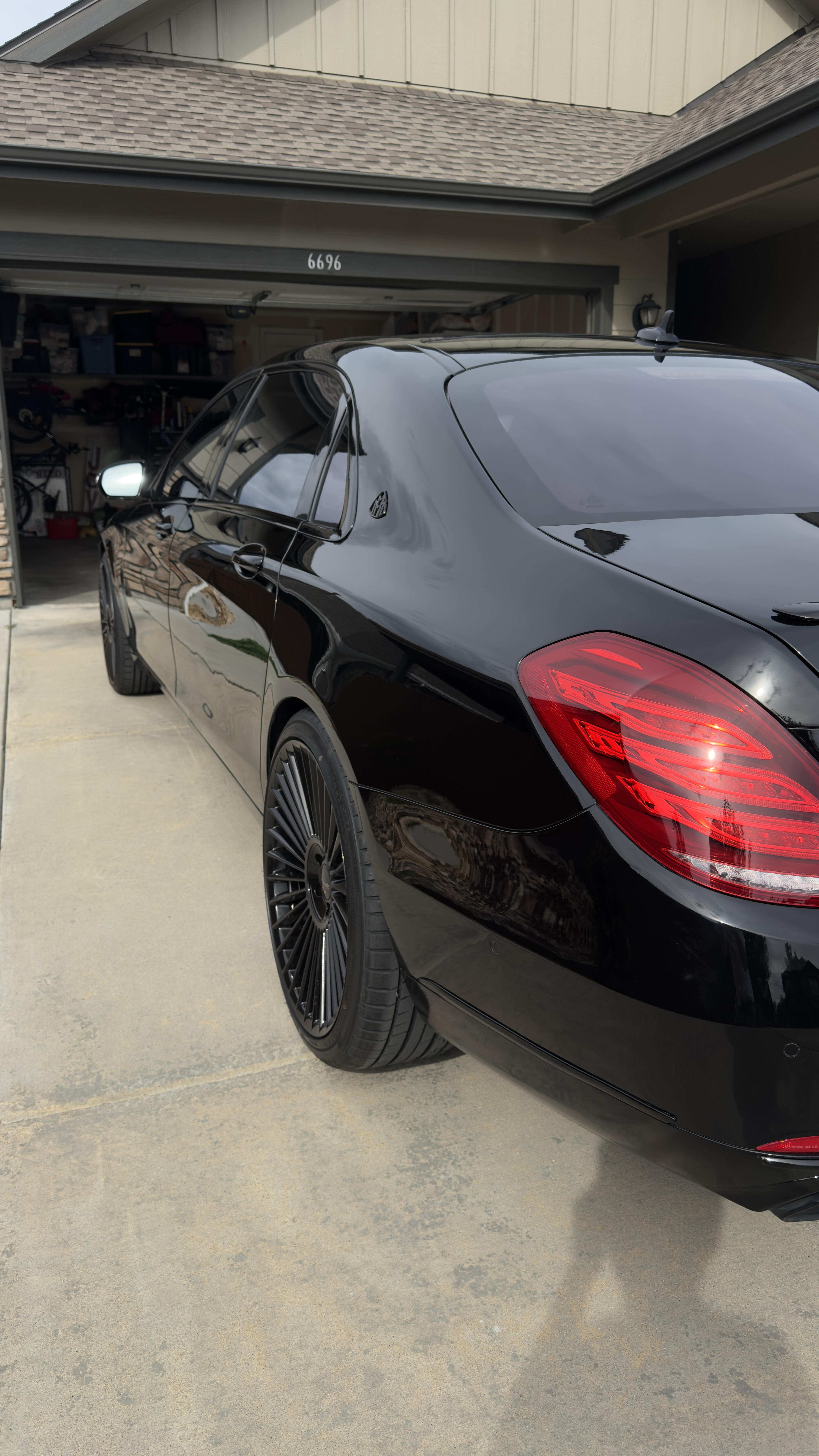 Used 2016 Mercedes-Benz Maybach S 600 image 6