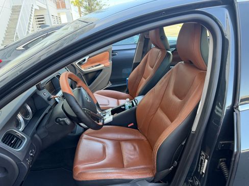 Used 2012 Volvo S60 T5 w/ Dynamic Pkg FWD image 9