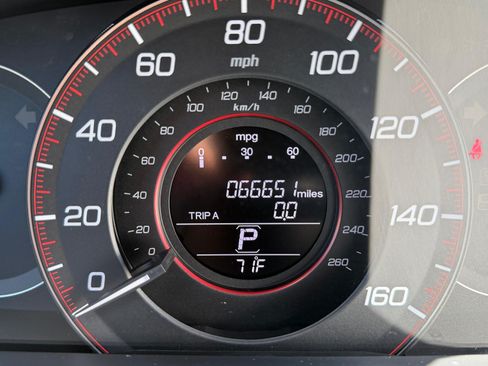 Used 2014 Honda Accord Sport image 12