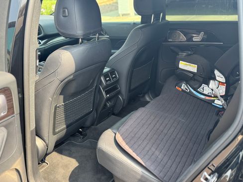 Used 2021 Mercedes-Benz GLS 450 4MATIC image 8