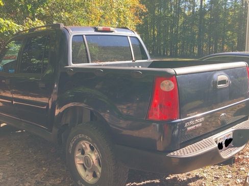 Used 2001 Ford Explorer Sport Trac 4x4 image 5