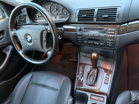 Used 2003 BMW 325i Sedan image 7