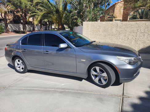 Used 2008 BMW 528i Sedan image 9