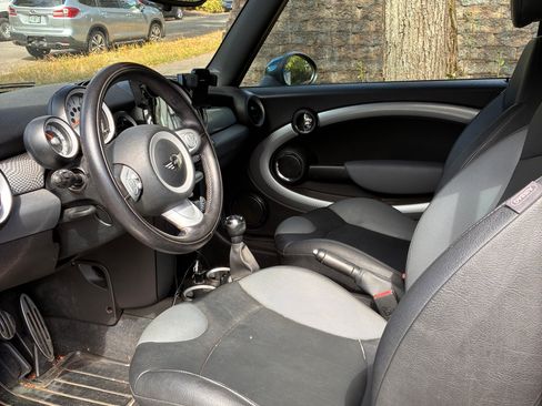 Used 2009 MINI Cooper S FWD image 6