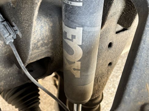 Used 2018 Chevrolet Silverado 2500 LT w/ LT Convenience Package image 28