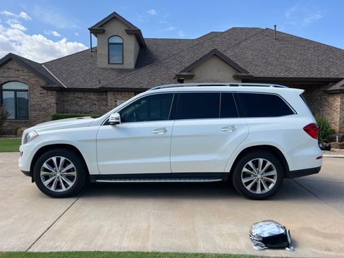 Used 2013 Mercedes-Benz GL 450 4MATIC image 2