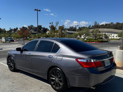 Used 2014 Honda Accord Sport image 5