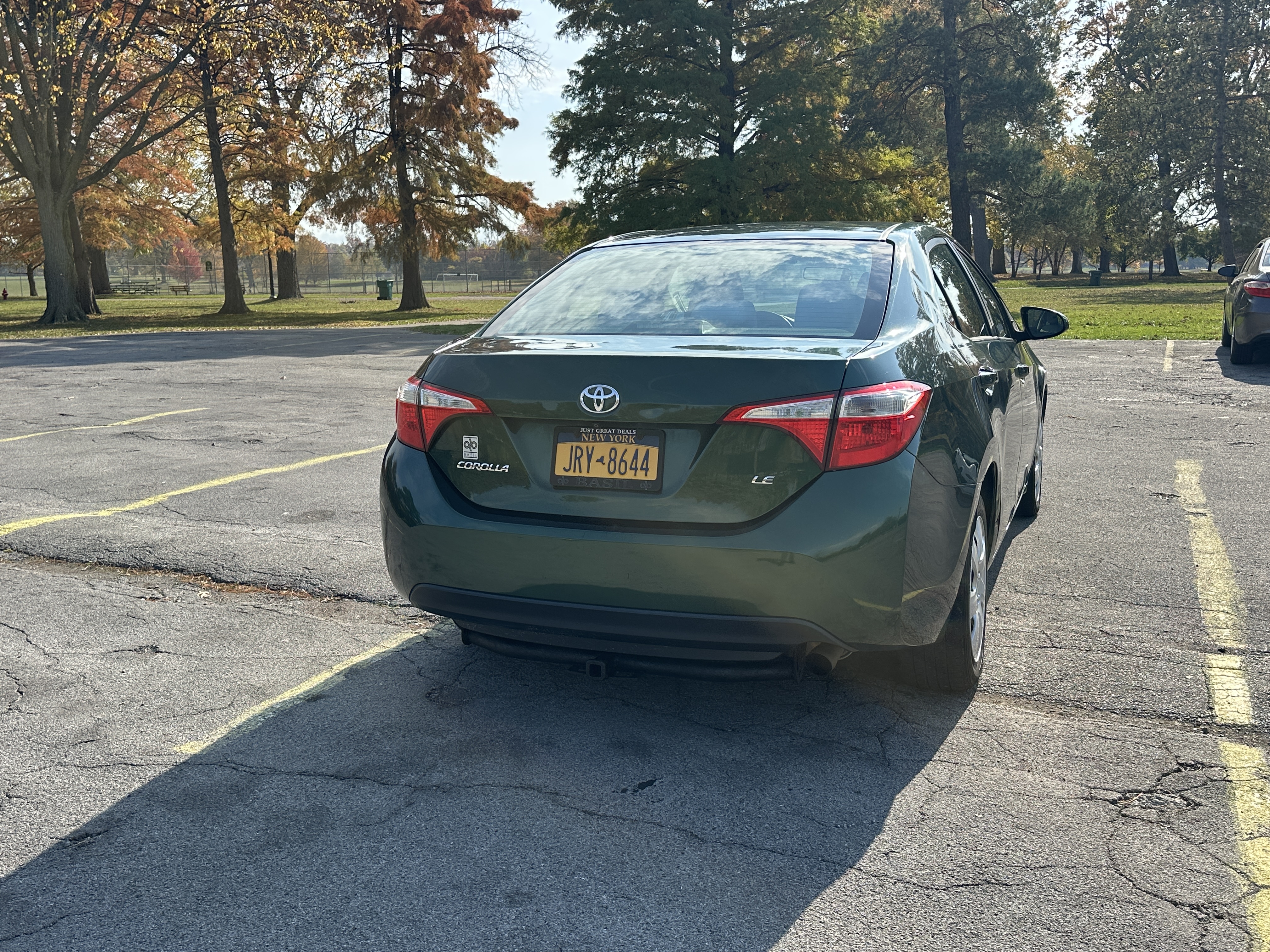 Used 2014 Toyota Corolla LE FWD image 10