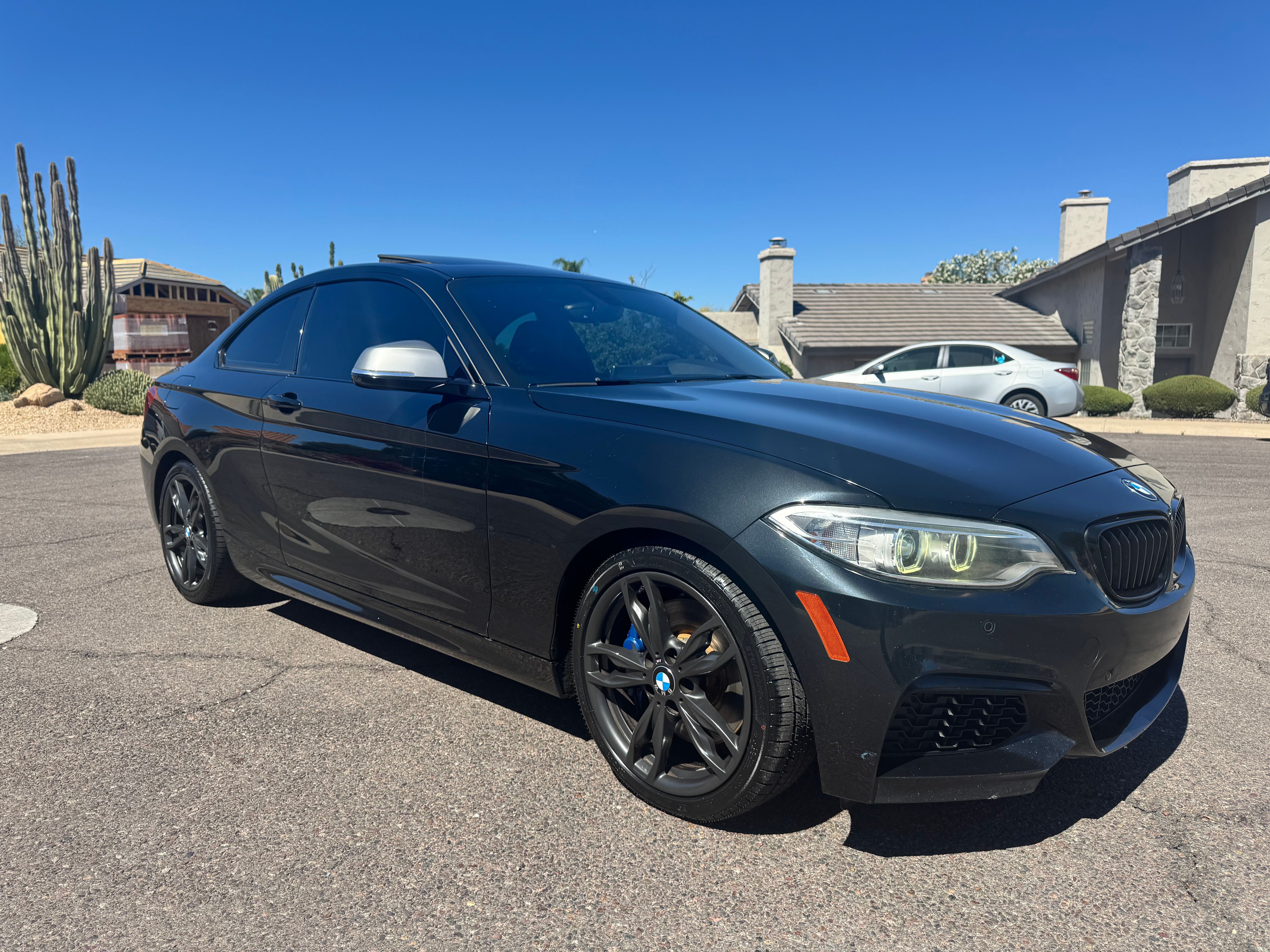 Used 2016 BMW M235i Coupe RWD image 2