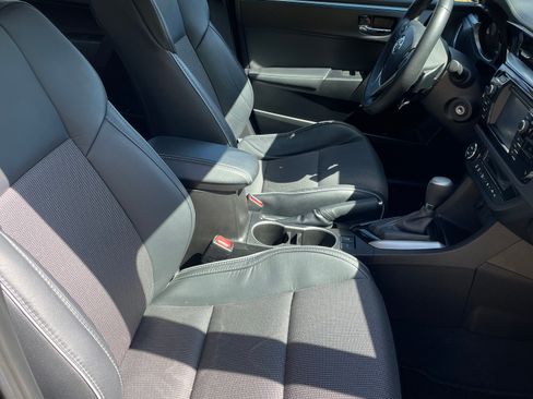 Used 2015 Toyota Corolla S image 9