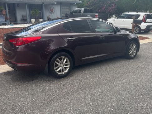 Used 2013 Kia Optima LX FWD image 5