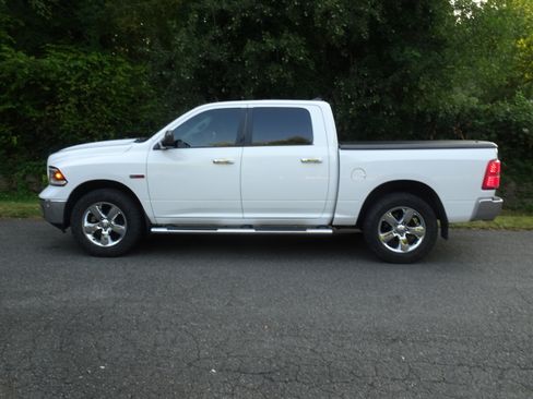 Used 2015 RAM 1500 Big Horn AWD/4WD image 23