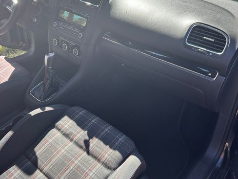 Used 2012 Volkswagen GTI 4-Door image 15