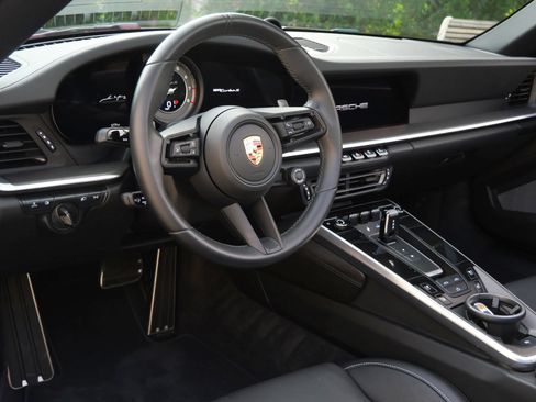 Used 2023 Porsche 911 Turbo S image 6