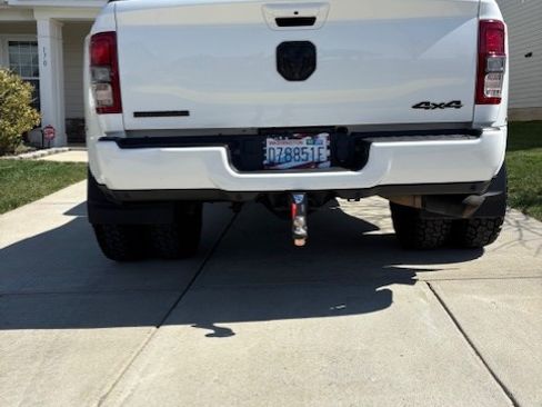 Used 2022 RAM 3500 Big Horn w/ Night Edition image 6