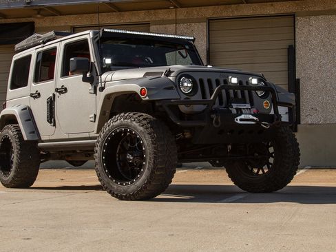 Used 2014 Jeep Wrangler Unlimited Sport w/ Quick Order Package 24S image 2