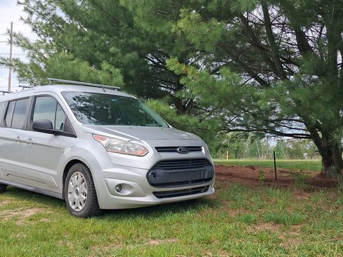 Used 2014 Ford Transit Connect XLT FWD image 1