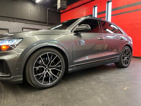 Used 2021 Audi SQ8 Prestige AWD/4WD image 17
